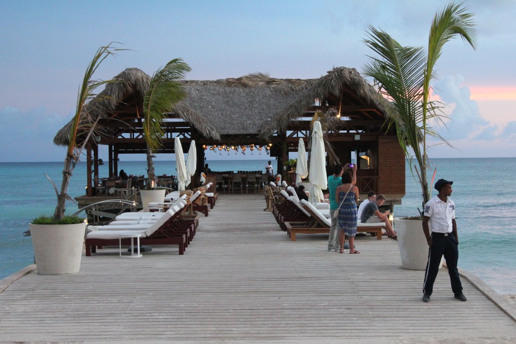 Restaurant on the Water